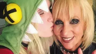I Turned My Mom Into Me/How I'll Look in 40 Years