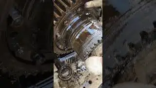 чтз поломка  бортовой редуктора
