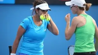 Sania Mirza and Cara Black pair Out in Second round -Cincinnati open