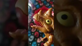 Dinnosaurus toys #toys #dinosaur #brotosaurus