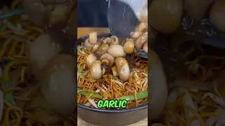 Tasty GARLIC MUSHROOMS Cooked by Chinese Chef