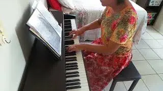 Занимаюсь на пианино ежедневно без особого успеха