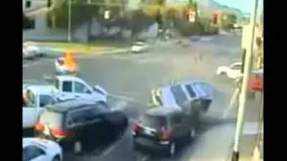 Terrible Intersection Accident!