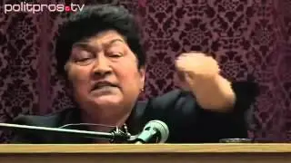 Горячая Кавказкая женщина Депутат мочит Путина