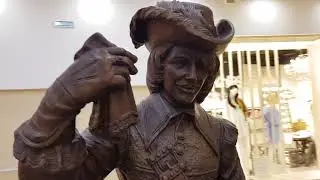 По Екатеринбургу