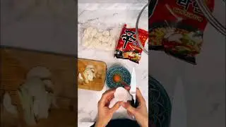 simple dinner 🥘. #ramen #asmr #cooking #satisfying