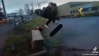No comply #caveman #fingerflip