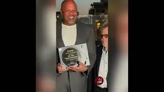 Dr. Dre Receiving the Hip-Hip Icon Award from Snoop at the ASCAP Rhythm and Soul Celebration
