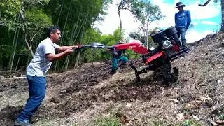 MOTOAZADA DUCATI