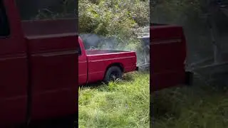 That time @TechTimeWithEric Pulled a 23 year old boat from the grave with a RWD Chevy S10!