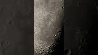 I share live views through my telescope. I am on TT @ Georocks78. Thinking about moving here 😀
