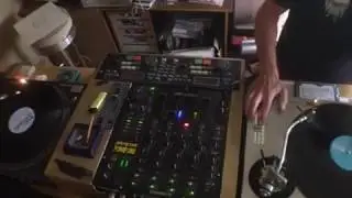 FB Livestream - tech House - Vinyl mixing howto - 2018 09 25