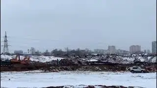 Орловский карьер. Добыча песка не прекращается ни на минуту.