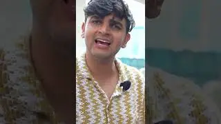 Try kia Mumbai ka famous vada pav stall ka vada pav