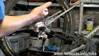 How to use Fenwick's Foaming Chain Cleaner and Chain Cleaning Sponge
