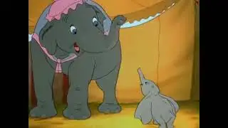Dumbo takes a Bath