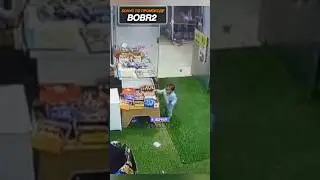ХИТРОСТЬ ЭТОГО МАЛЬЧИКА УДИВИЛА!