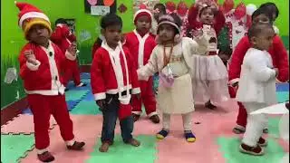 Christmas celebration at Kidzee Bareilly 🎂🎉🎊#christmas #fun #kids #kidzeebareilly #jinglebells (3)