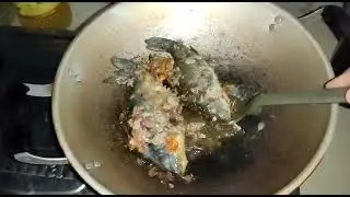 goreng ikan terenak di dunia hanya di indonesia#shorts
