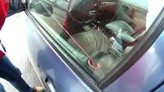Как открыть Ладу Калину Гранту без ключа