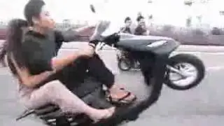 高手果然是在民间啊，那女的真淡定