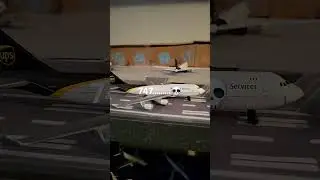 Poor crj 900 #aviation #planespotting #airlines #aviationlads #airplane