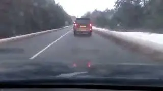 Джип танцует