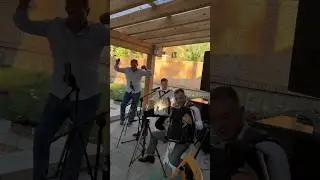 Зацепила меня! Дядя на танцполе это что-то! #пирожков #кавер #баян #лето
