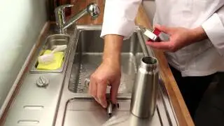 Сифон для сливок iSi Gourmet Whip - использование и очистка