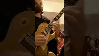 This is how you shred 2 string sweeps