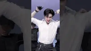 Hyunjin as artist of the month #hyunjin #skz #studiochoom