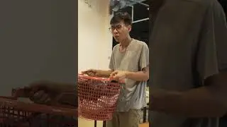 Laundry#funny #funnyvideos #comedy #comedyshorts #comedyvideos  #khonephanat