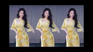 你是喜欢黄衣战裙的坏空空还是喜欢上一个中的兔女郎版坏空空