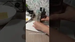 Как легко натереть мягкий сыр на терке👌 