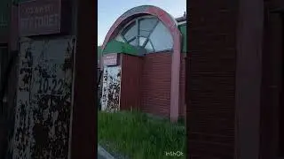 Дом ушел под землю 😟#shorts #стройка