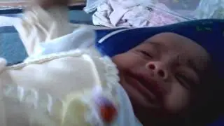 Viral !! 😭 Video Lucu Bayi Nangis Paling Sedih Terbaru 2021
