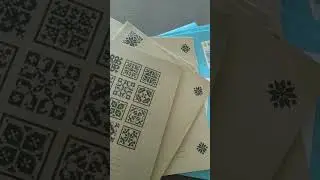 Всі в Аврору за зошитами :)