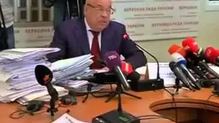 Украина Хто кого 'тр...хає' в Верховній Раді   ПОВНЕ ВІДЕО