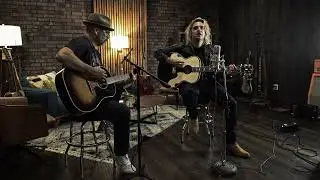 "Back To LA"-acoustic session with Dave Kushner at Gibson Show room LA"B