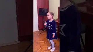 Милаша « Я влюбилась в крокодила» поем первый раз 😂 автор песни Д. Мигдал, Е. Скрипкин