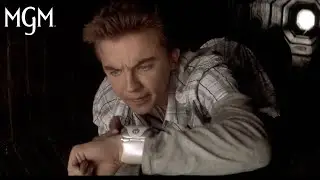 AGENT CODY BANKS: DESTINATION LONDON | Cody Spies on Lord Duncan | MGM