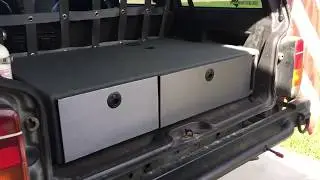 Jeep Cherokee storage/grill