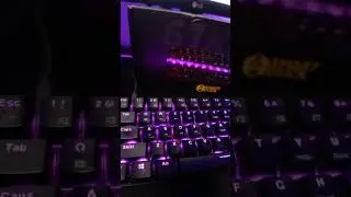 Teclado mecánico Smart Duck XS61 60% RGB Gamer