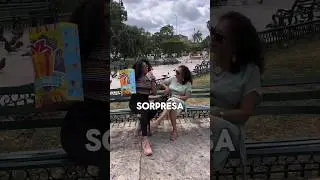 Se ganó un premio al ponerse el outfit sorpresa 😳