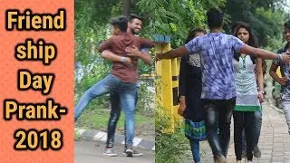 FRIENDSHIP DAY PRANK 2018 | giving a Hug Prank by Robin Jindal | Comedy Video | Oye Indori