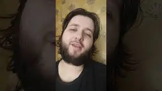 мама готовит кушать