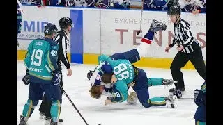 Драка: Евгений Рымарев VS Михаил Смолин
