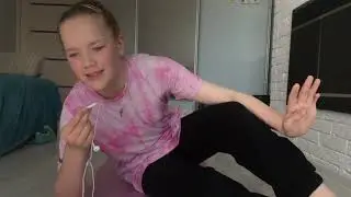РАЗМИНКА НА СТОПЫ 🍬растяжка для новичков 😊Alisa Star