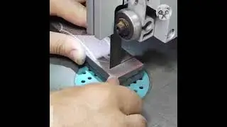 Experto transforma una bola de hierro fundido un poderoso cuchillo