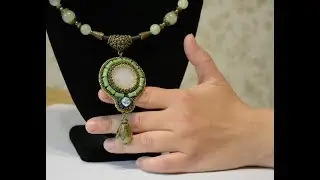 Новые украшения из старых бус.